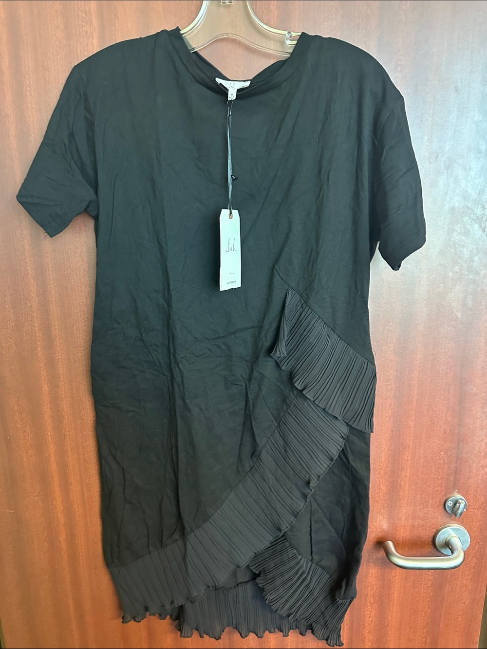 Black Pleated-Trim Short Sleeve Midi Dress -